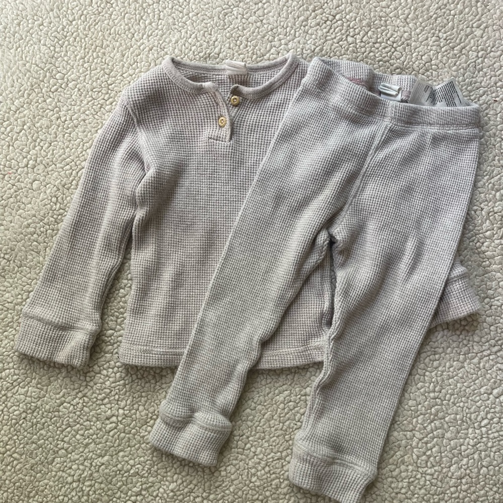 H&M Two Piece Waffle Set